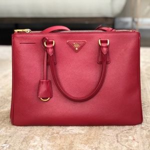 Prada Galleria Saffianio Leather Bag